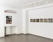 Ansicht der Ausstellung Strukturen des Fließens